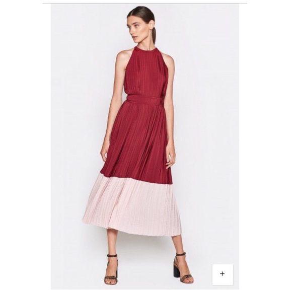 Joie Dresses & Skirts - Joie Aleanna Colorblocked Pleated Maxi Dress